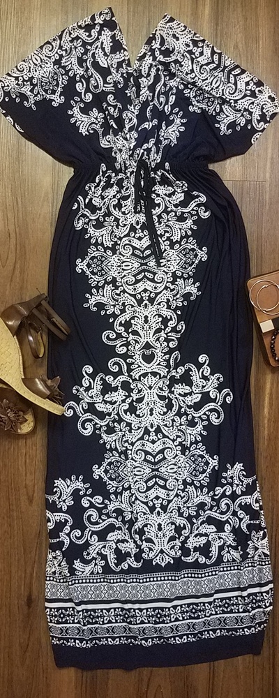 Beautiful navy, white long v-neck maxi sun dress!